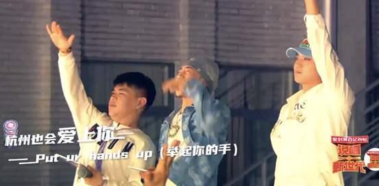 探寻音乐与娱乐的崭新结合，早期说唱节目起源与发展揭秘