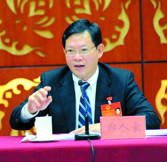 郑人豪的崛起之路，领导者的成就与任命历程