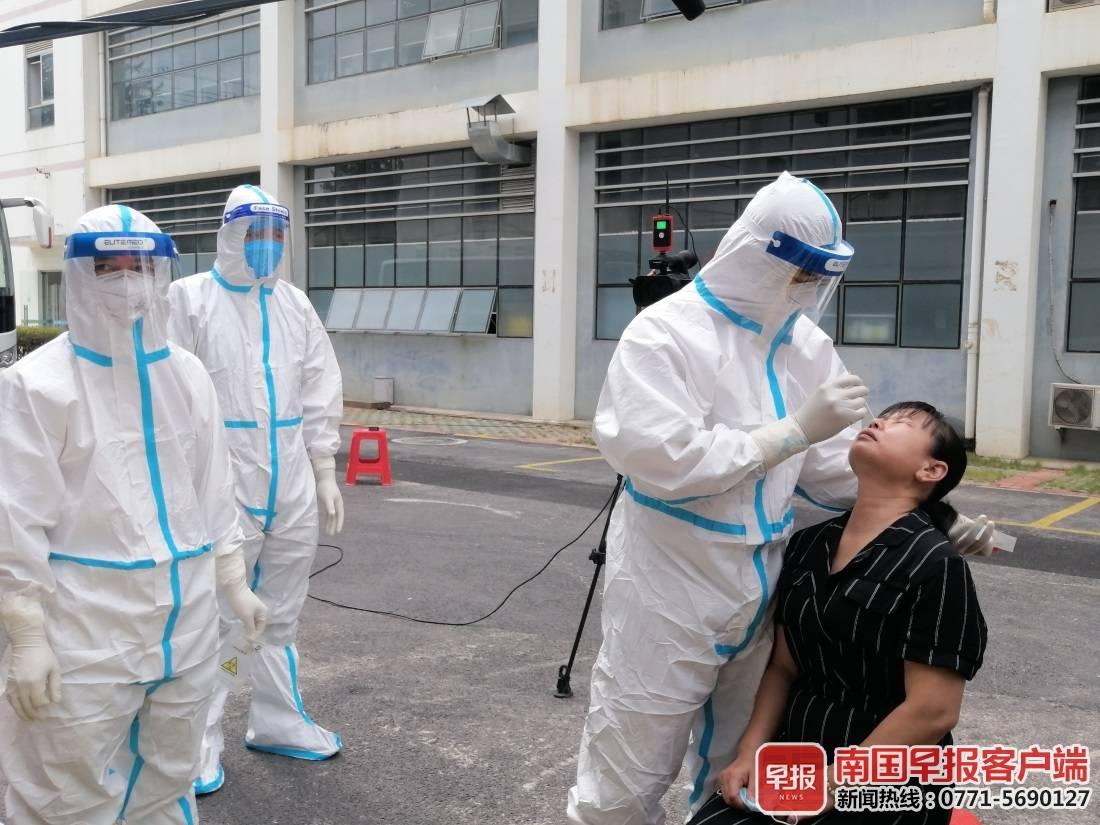 新冠肺炎最早在成都的发现与应对措施