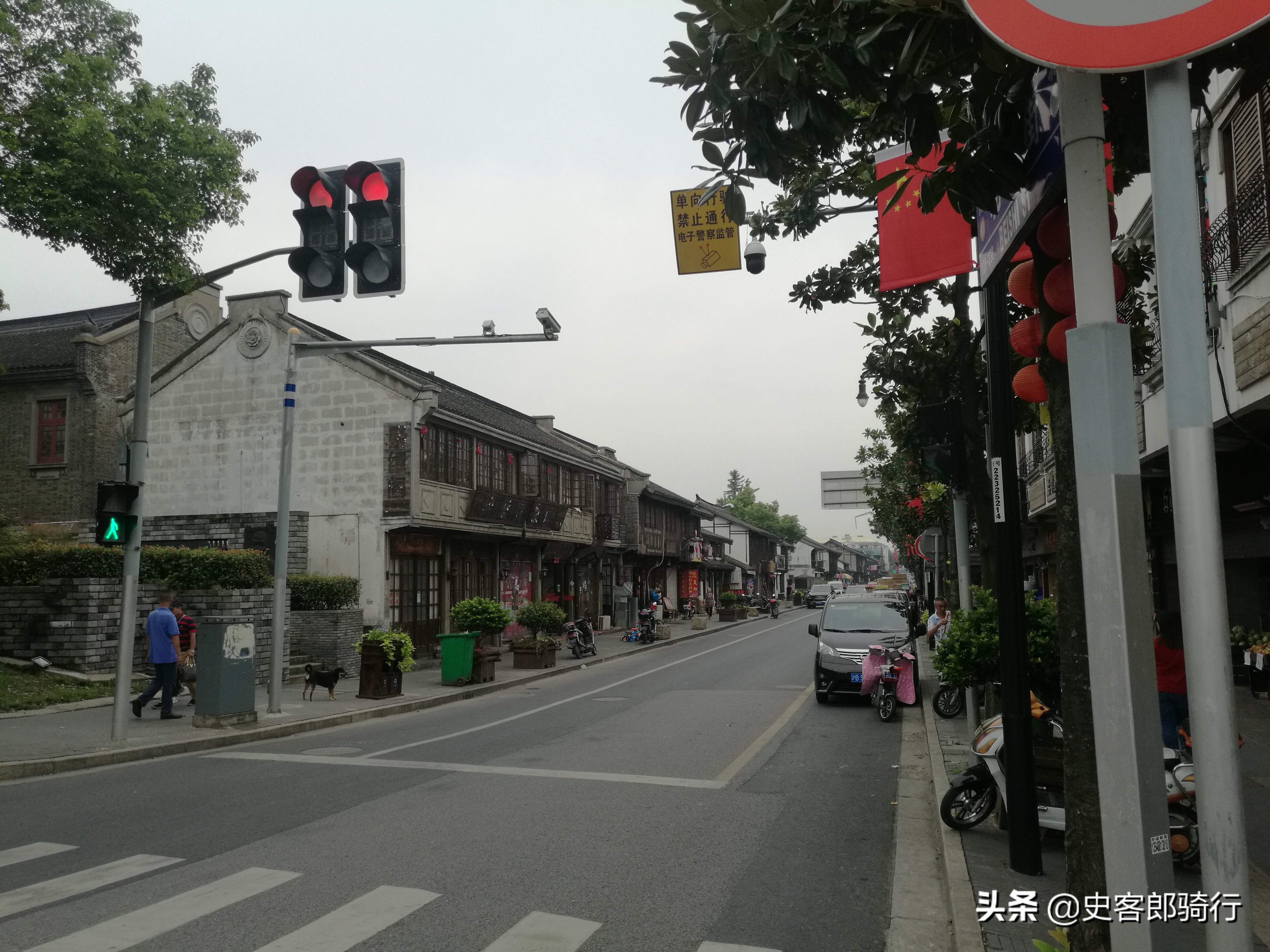 骑车探秘最早繁华的上海旅游攻略