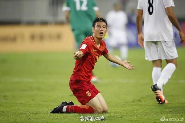 武磊最早作品，探寻中国足球新星起点的历程