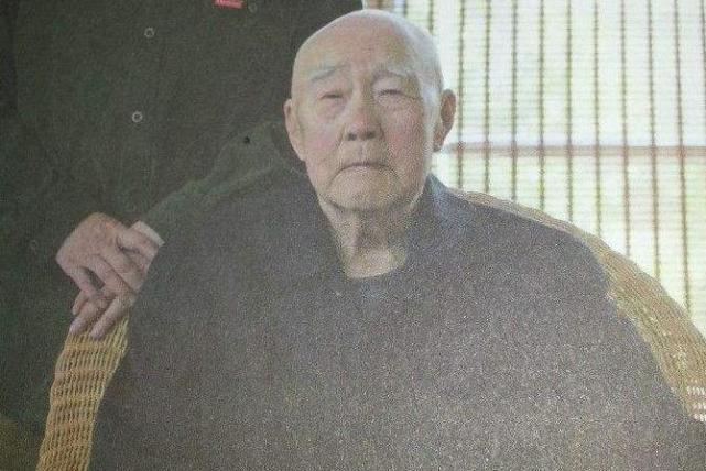 济南精神病男子故事起源与关注焦点