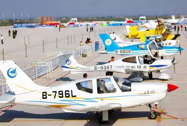 揭秘航空产业起源与发展历程，航空基地的早期消息与历程回顾