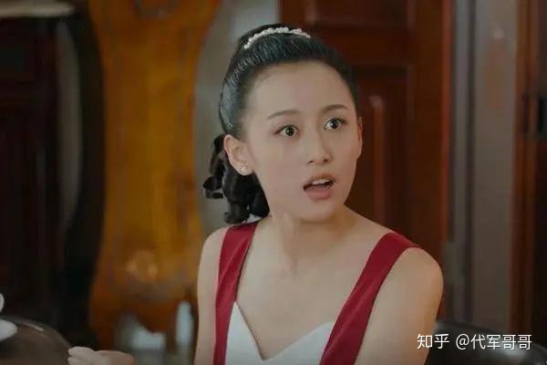 小娘惹早期剧情初探，故事线索与情感纠葛揭秘