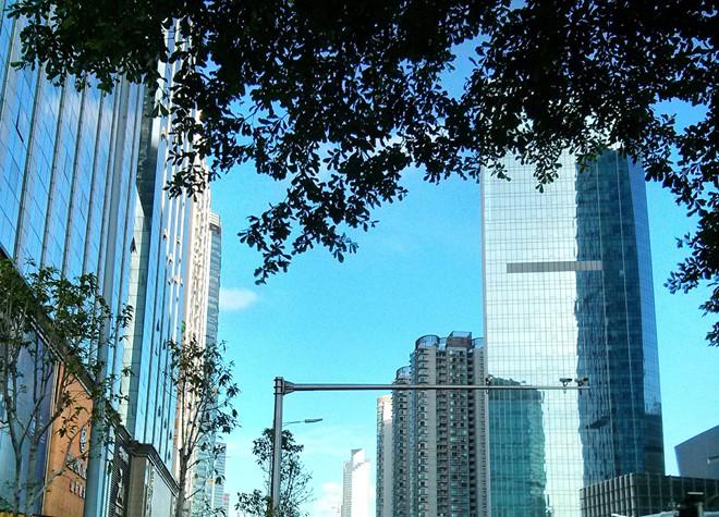 商住用地价格的历史变迁与影响因素分析，早期商住用地价格研究