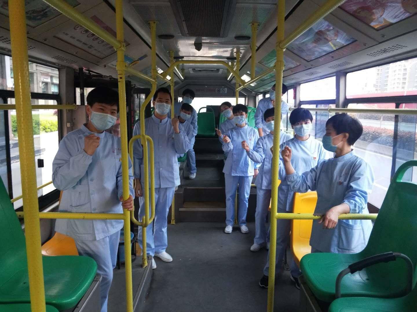 武汉机场严密防疫要求，守护城市安全的第一线