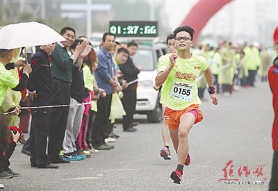 马拉松比赛的起源与早期发展探秘，历史长河中的赛跑盛事