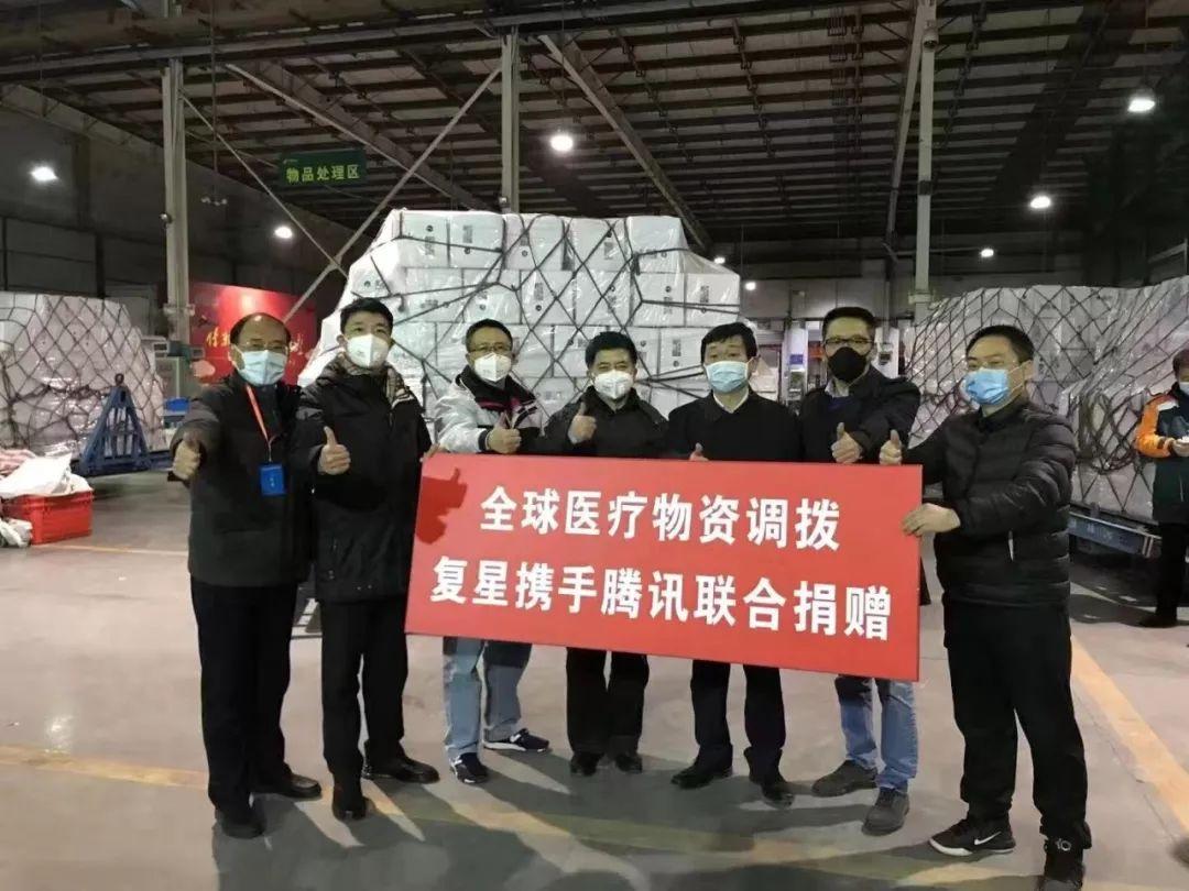 中国早期疫情中的外交策略与行动，首场考验与挑战