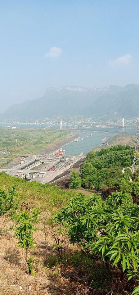 三峡大坝的早期状况探究
