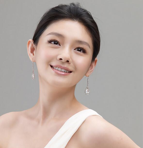 女明星早期发色揭秘，时尚潮流的起源与变迁