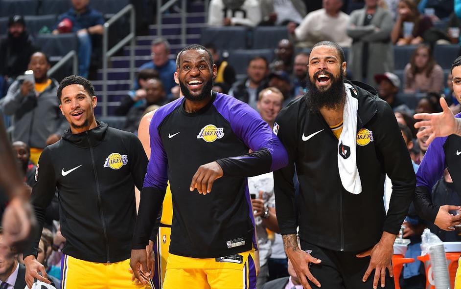 NBA湖人队历史最早比赛时间回顾与未来展望