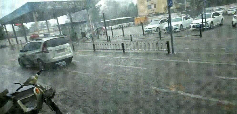 全国大暴雨最早预警，科技力量与人文关怀守护生命线
