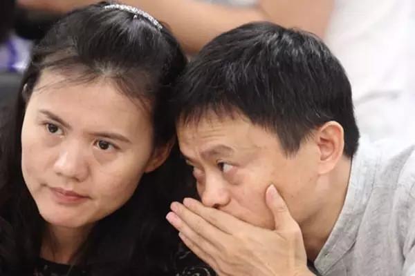 揭秘胡润的崛起之路，商业领袖的早期消息与故事